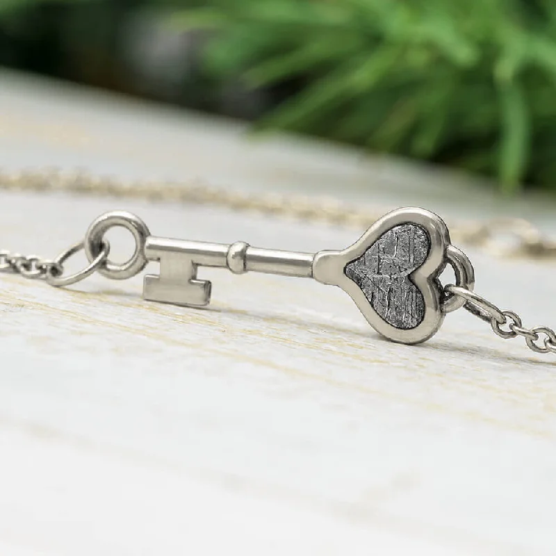 Silver and Meteorite Key Bracelet With Heart Inlay