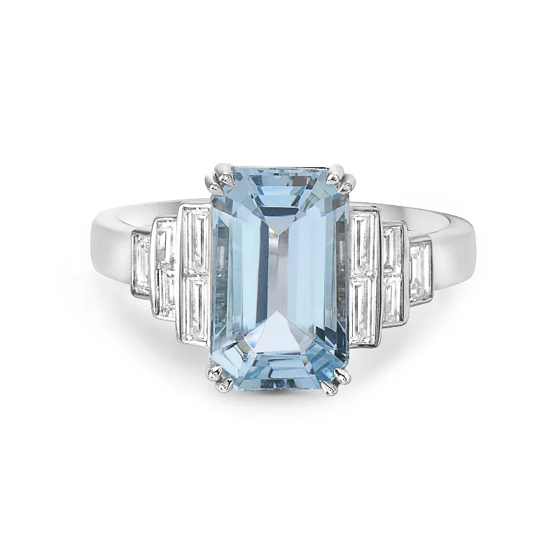 Aquamarine & Diamond Ring