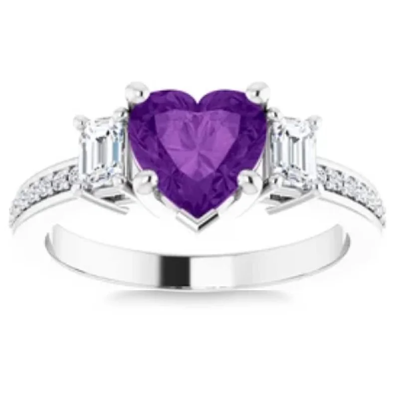 7mm Amethyst Vintage Diamond Heart Shape Accent Ring in White or Yellow Gold