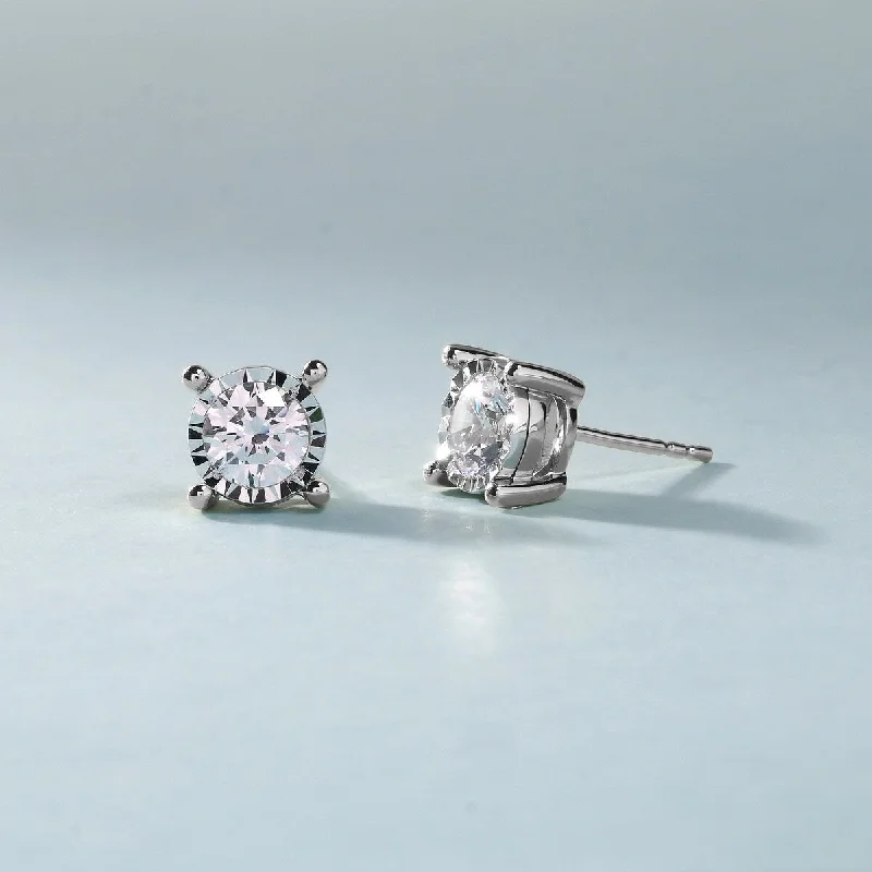 1/20ct - 3/4ct TDW Diamond Stud Earrings in Silver Rhodium by De Couer