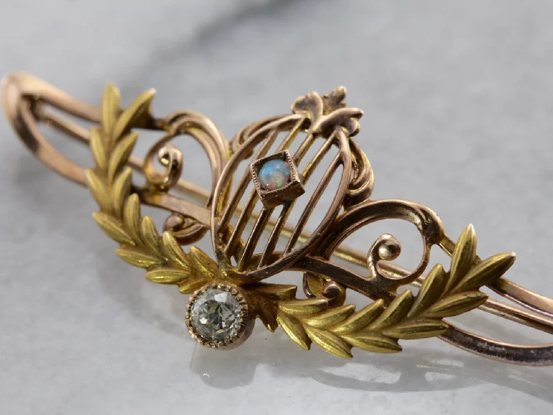 Stunning Art Nouveau/Belle  poque Brooch with Opal and Diamond