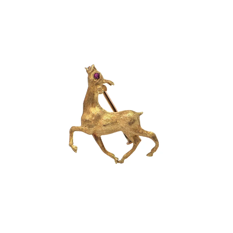 Vintage 18k Gold Fawn Pin