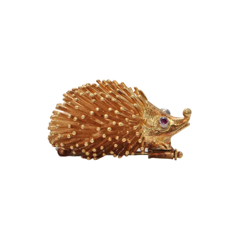 Vintage Charming 18k Gold Hedgehog Brooch