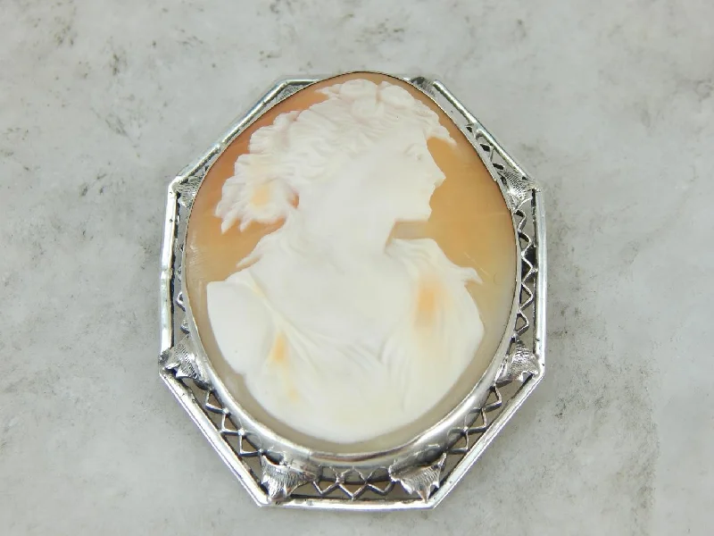 Vintage Sterling Silver Cameo Brooch